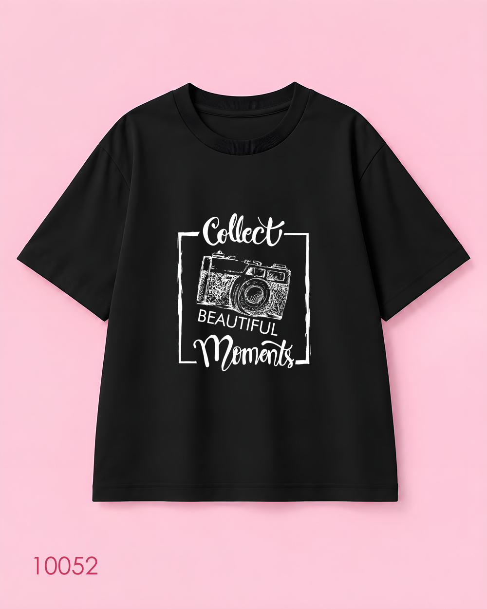 تیشرت اورسایز مشکی طرح دوربین عکاسی “Collect Beautiful Moments”
